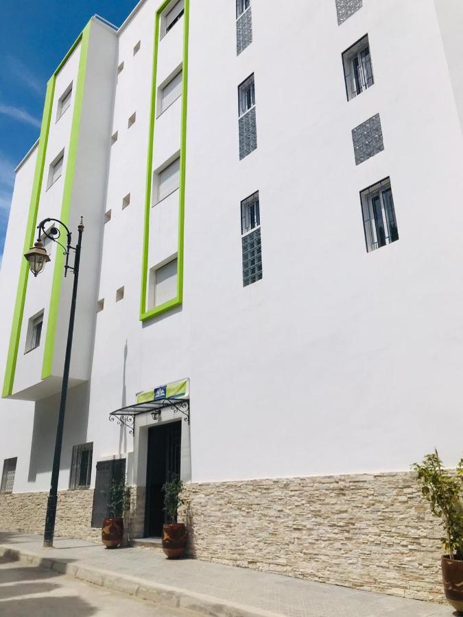 Hotel Noujoum Al Maarifa Exclusivement pour les Filles à Tétouan Extérieur photo